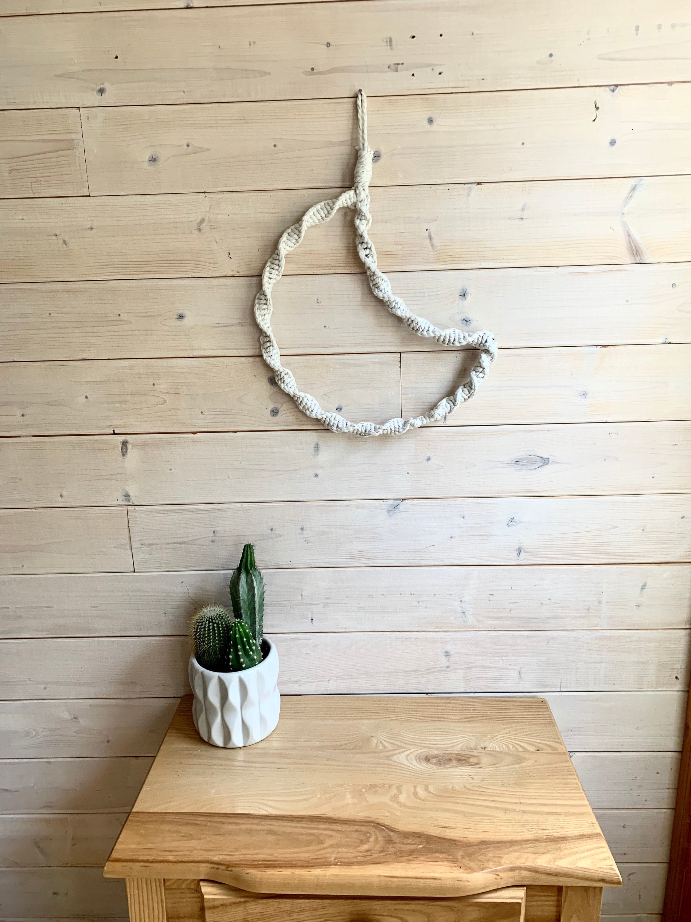 Moon Grande Lune En Macrame Coton Blanc Et Or Decoration Cerceau En Forme De Lune Applique Mural Lune En Macrame Chambre Bebe Moon Grande Lune En Macrame Coton Blanc Et Or Decoration Cerceau En Forme De Lune Applique Mural Lune En Macrame Chambre Bebe