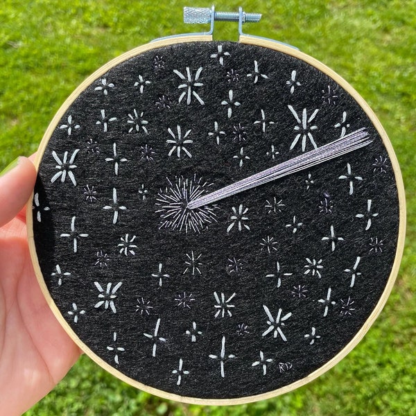 shooting star embroidery / shooting star / star art / embroidered stars / hand embroidered / night sky art / night sky / nature art