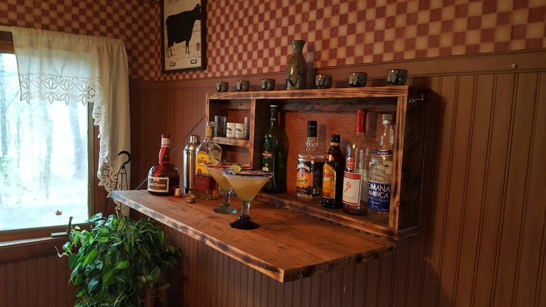 Rustic Murphy Bar Wall Mount Man Cave Liquor Cabinet