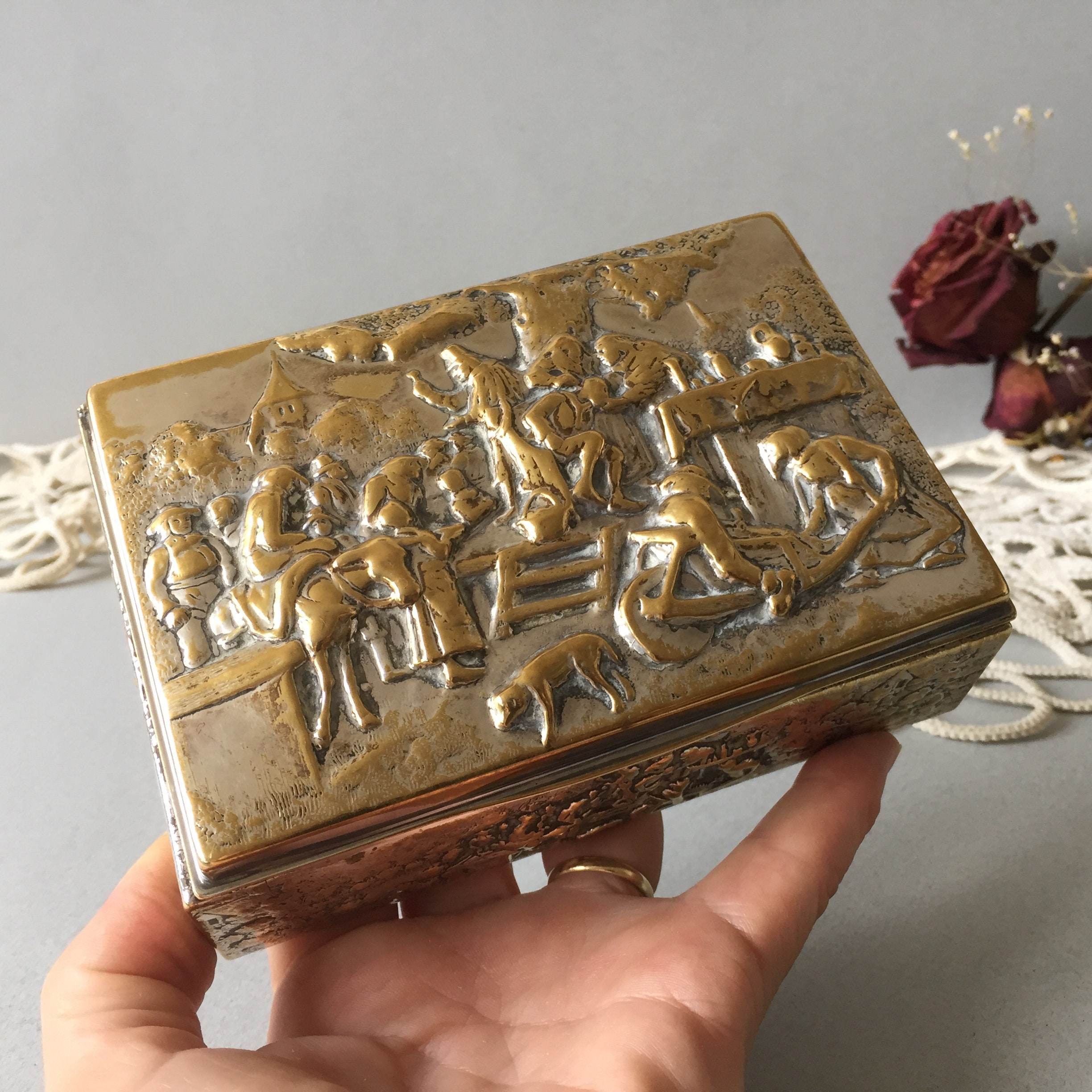 Vintage Dutch Zilpla 90 Silver Plated Relief Box Dutch Village