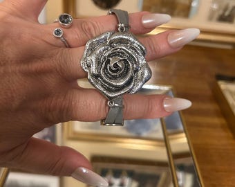 Silver-Tone Rose Statement Bangle Bracelet – Gray & Silver Mixed Media
