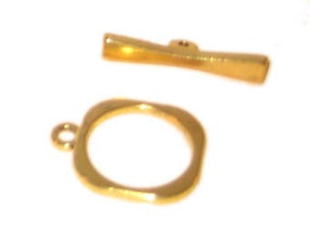 18 x 16mm Gold Toggle Clasp