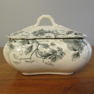 Antique M.W. & Company covered Candy dish PEARL , Gravy Boat, Porcelain box