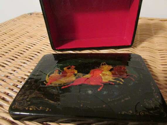 Russian Hand Painted Lacquer Box Artist Signed Fa… - image 8