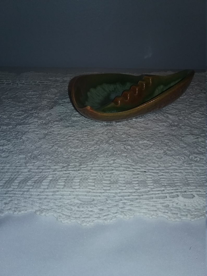 Redwing Heart Shaped Ashtray,Red wing Ashtray,Vintage RedwingHeart Ashtray