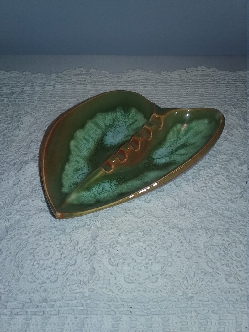 Redwing Heart Shaped Ashtray,Red wing Ashtray,Vintage RedwingHeart Ashtray