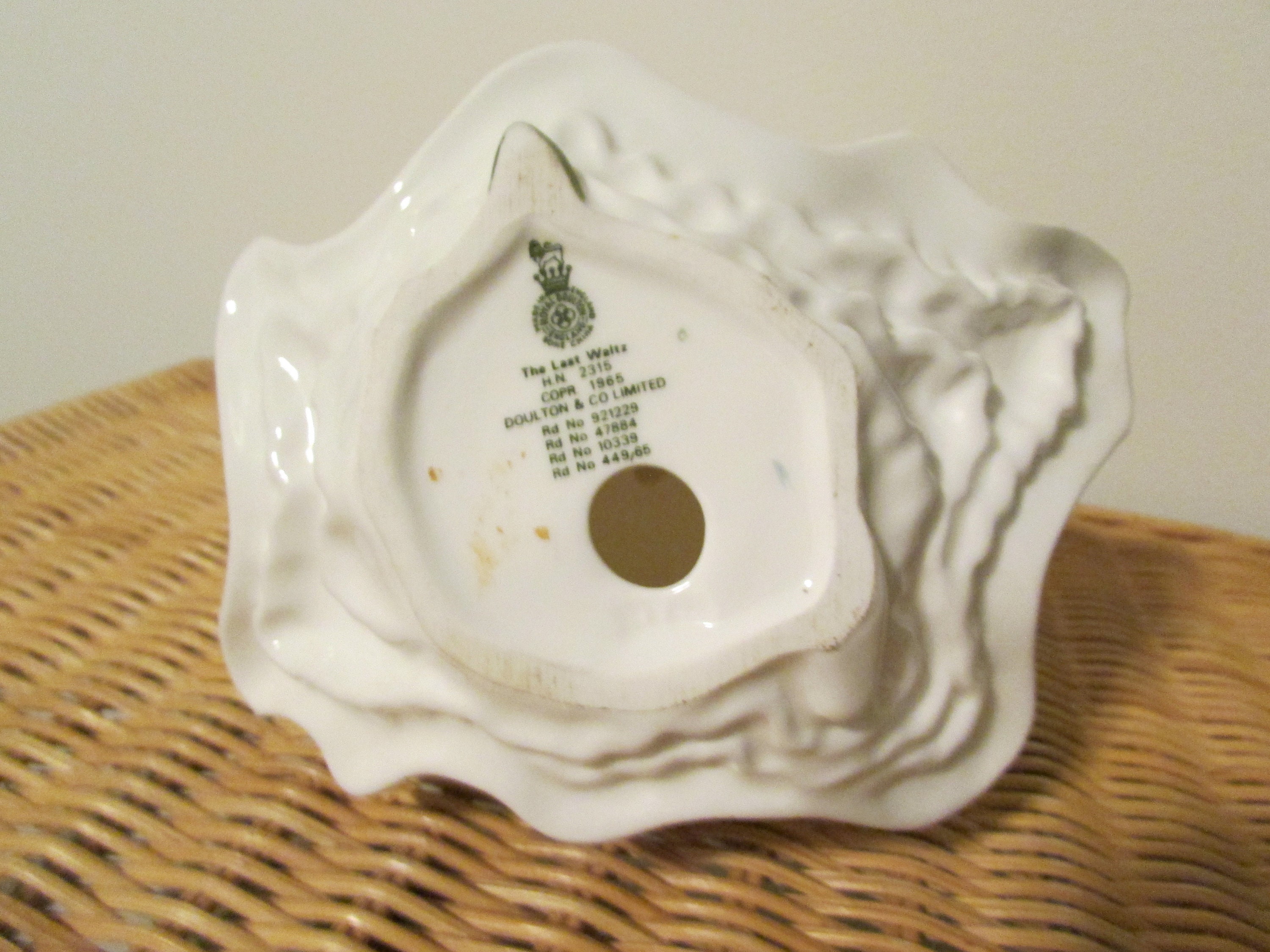 Royal Doulton Figurine, the Last Waltz, Vintage Bone China - Etsy