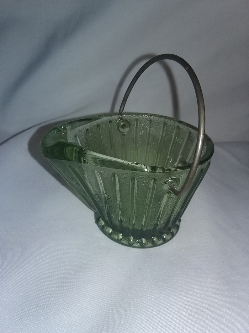 Green glass watering bucket with metal handle Vintage green glass coal bucket ashtray
