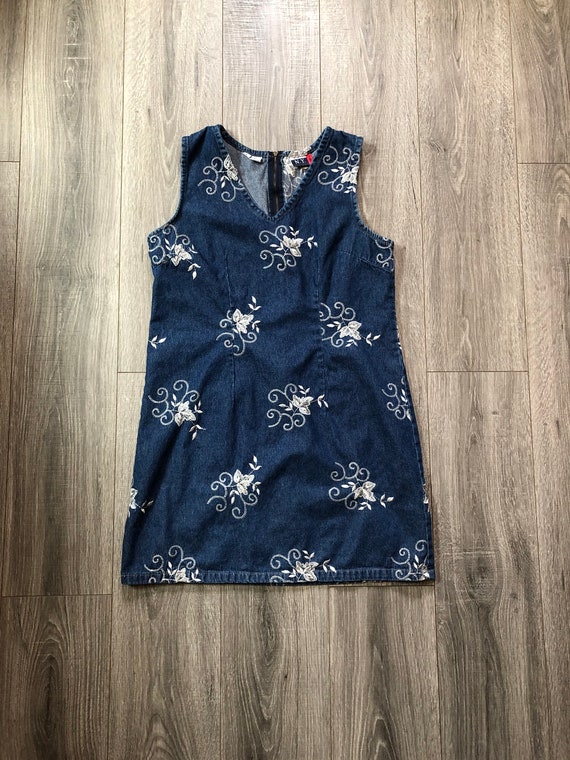 Women's Floral Dress with Floral Embroidery, Vinta