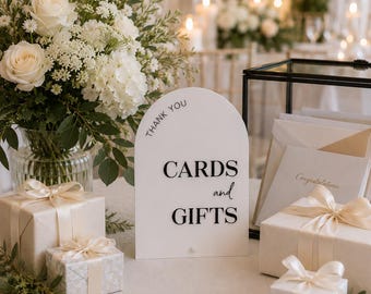 Laser-Engraved Acrylic Cards and Gifts Sign: Wedding Table Decor
