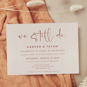 Invitación de renovación de votos, We Still Do, plantilla editable, tarjeta imprimible de aniversario de bodas en rosa pastel - Payton