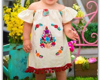Baby Kleinkind Mexikanisches Kleid Schulterfrei Elfenbein