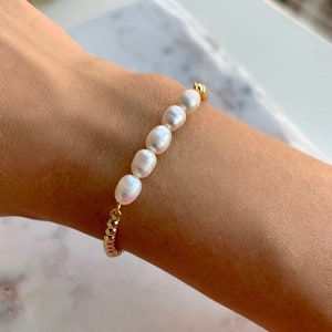 Freshwater Pearl Bracelet - Pearl Bar Bracelet - Delicate Pearl Bracelet - Pearl Jewelry - Pearl Bracelet Gold - Gold Dainty Bracelet P