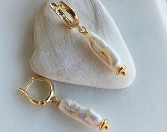 Pearl Hoop Earrings - Pearl Earrings Gold - Gold Hoop Earrings - Baroque Pearl Earrings - Gold Hoops - Minimalist Jewelry - Bridesmaids P