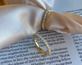 Dainty Diamond Stacking Eternity Ring - Gold CZ Stacking Ring - Gemstone Ring - Bague minimaliste - Wedding Delicate Ring - Bague en or 14K