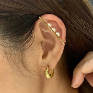 Ear Bar Cuff - Pearl Ear Cuff - Ear Crawler - Ear Pin - Ear Cuff No Piercing - Statement Earrings - Minimalist Earrings - Minimalist Jewelry
