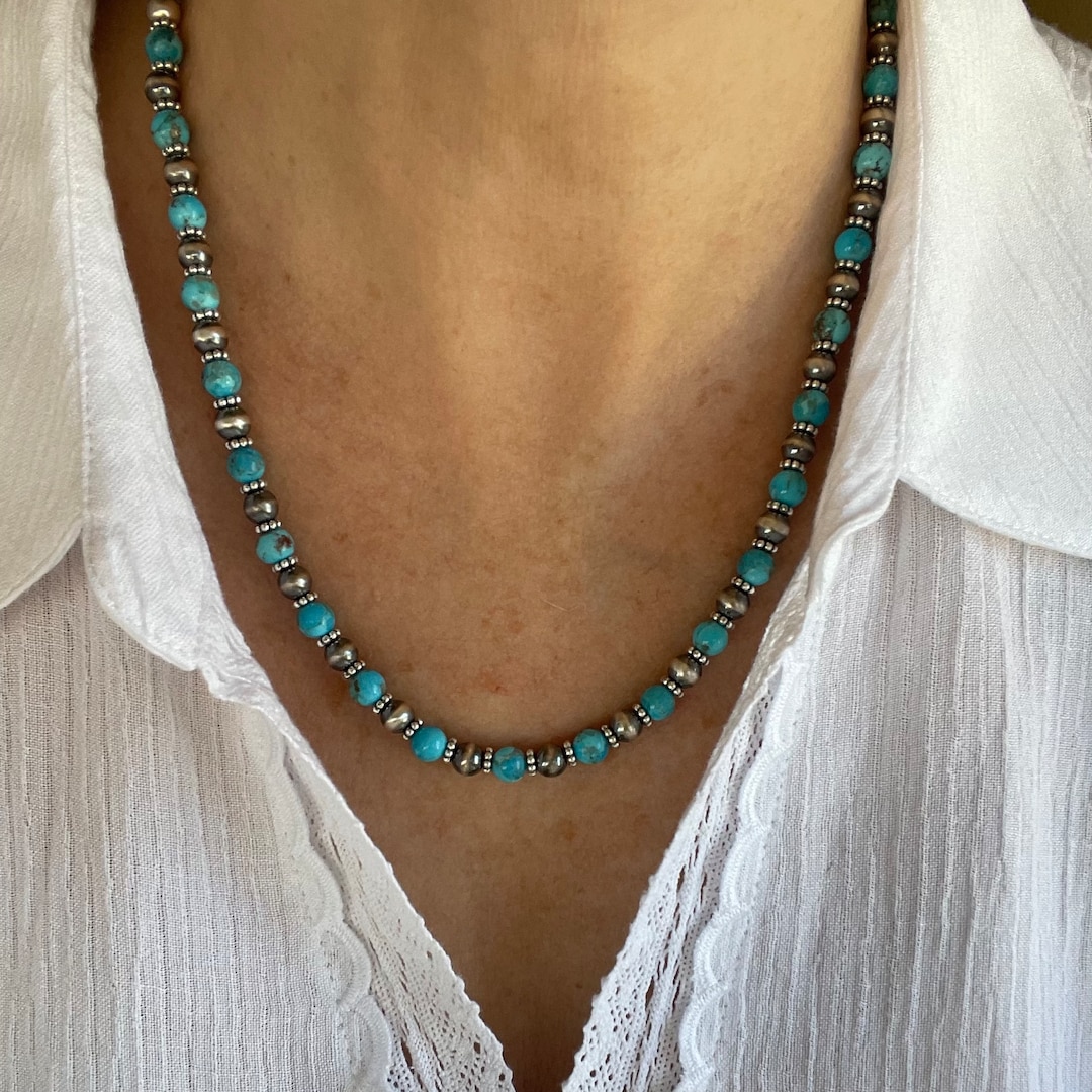 ネックレス・ペンダント [NIRO] TURQUOiSE BLUE POiNT MOTHER OF PEARL NECKLACE #109 Pear Swiss Blue Topaz and Created White Sapphire Halo