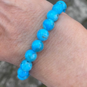 8mm Kingman Brilliant Blue Round Turquoise Bracelet, Genuine Natural Beaded Gemstone Bracelet & Clasp, Boho Turquoise Jewelry, Gift For Her image 2