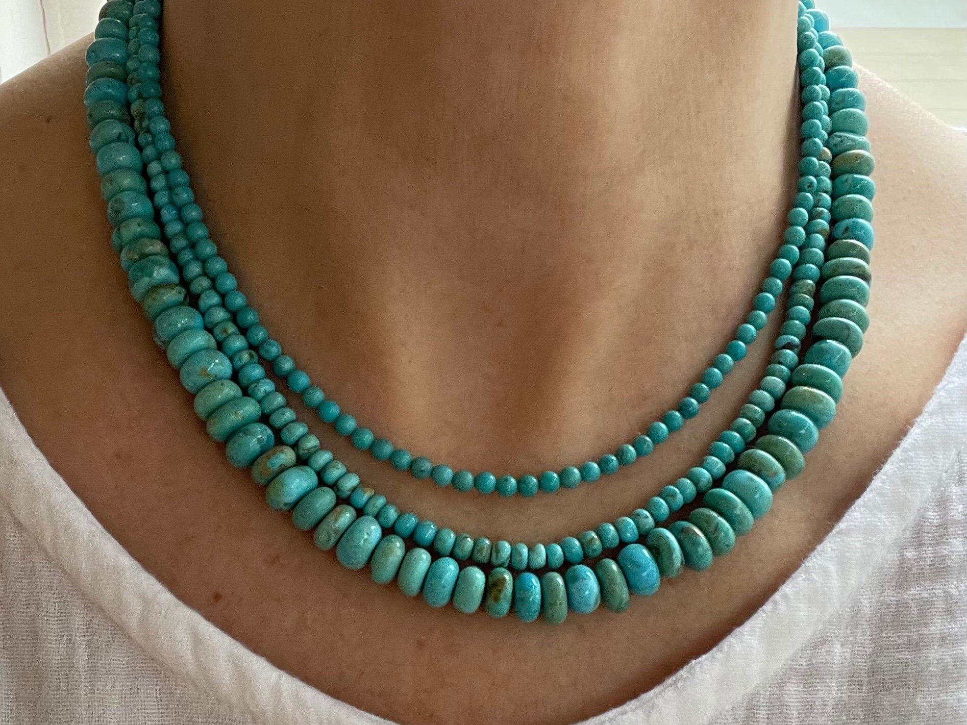 REMARKABLE MODERNISTIC NAVAJO SPINY OYSTER REMARKABLE MODERNISTIC NAVAJO SPINY OYSTER