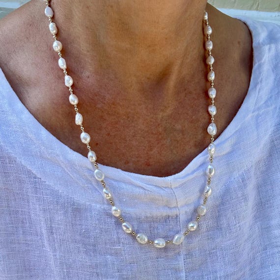 Collana di perline Boho per donna - Gioielli minimalisti in turchese turco e bianco - Italia