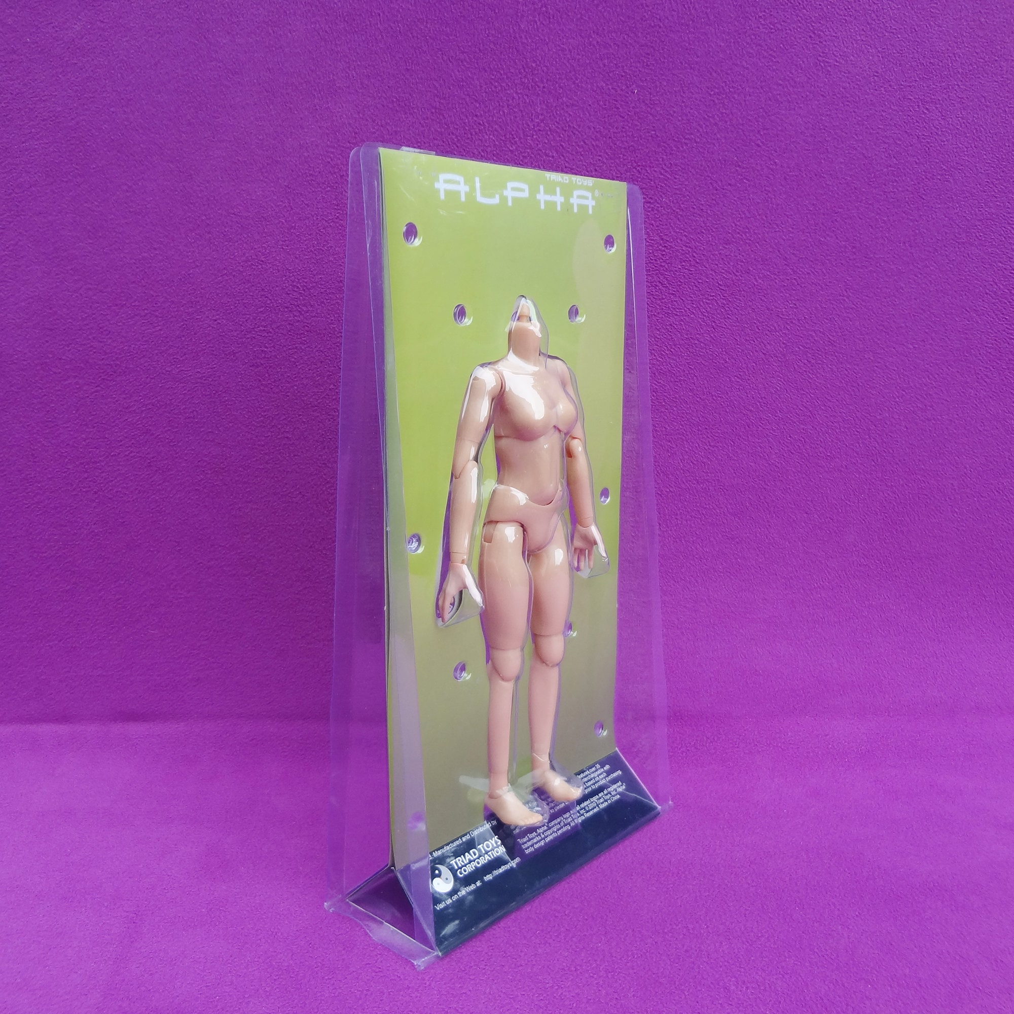 Alpha Triad Toys Female Action Figure Small Chest Headless Body 35 Pts of  Articulation Interchangeable With 12 Figures You Design 