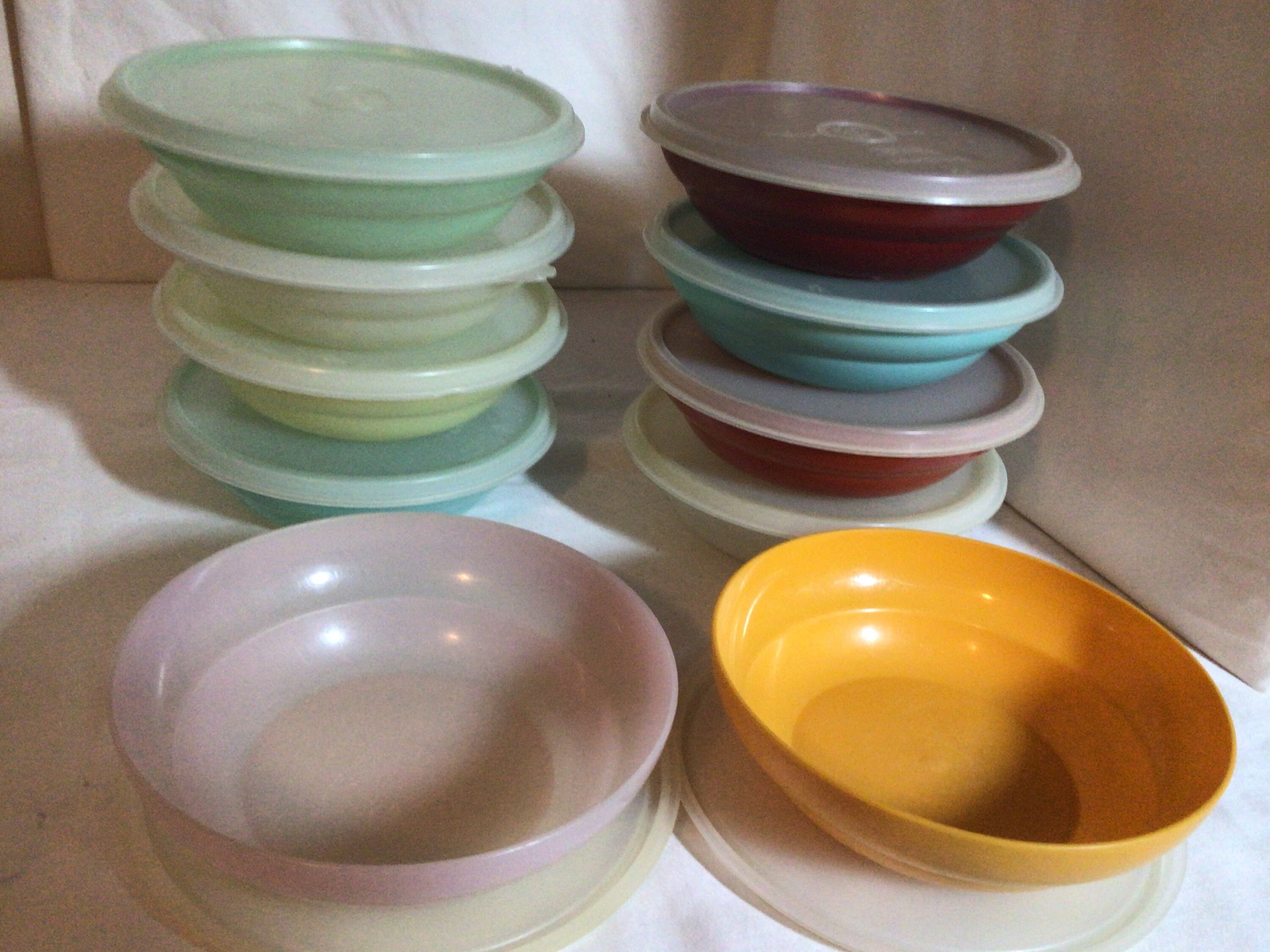 Vintage Tupperware cereal bowls with lids Etsy