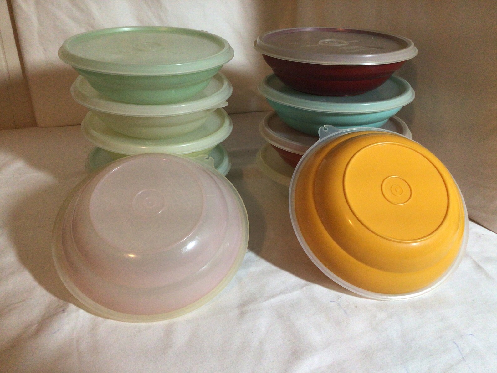 Vintage Tupperware cereal bowls with lids Etsy