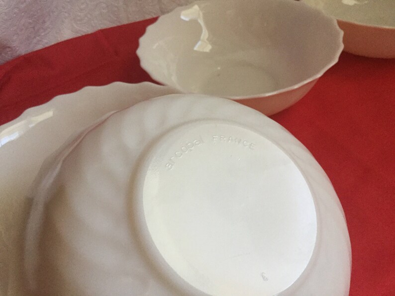 Arcopal franch white serving bowls