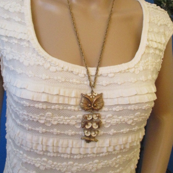 JJ Owl ARTICULATED Necklace ~ VINTAGE Gold White Owl Hinged Pendant Necklace ~ Designer Signed Figural Owlet Necklace~ Movable Bird Necklace