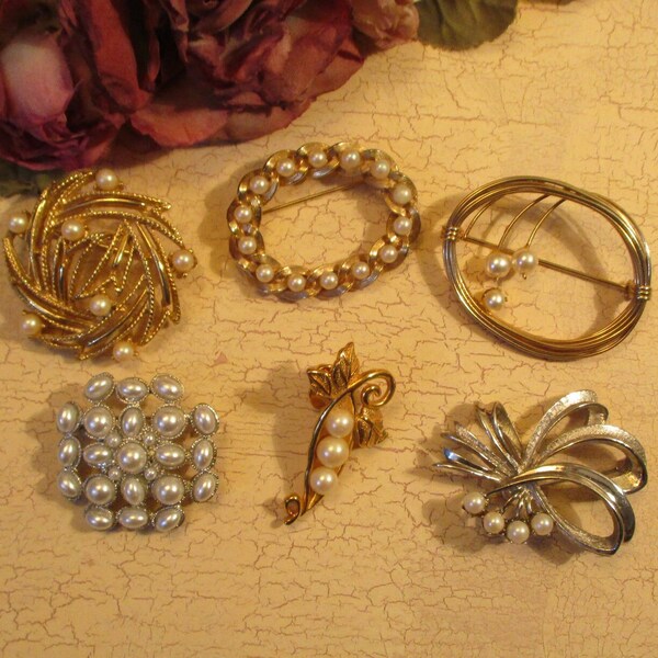 Vintage Florenza Pearl Brooch – Vintage Jewelry Girl