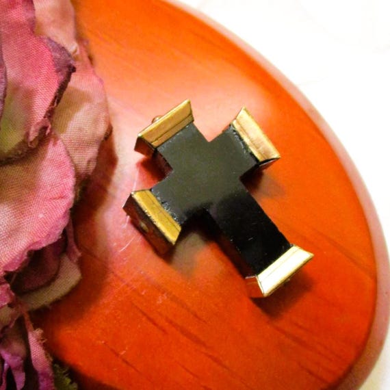 VICTORIAN French Jet Cross Mourning Brooch ~ ANTIQUE Black Glass 10K Gold Filled Statement Jewelry ~ Memento Mori 1800s Cross Pin