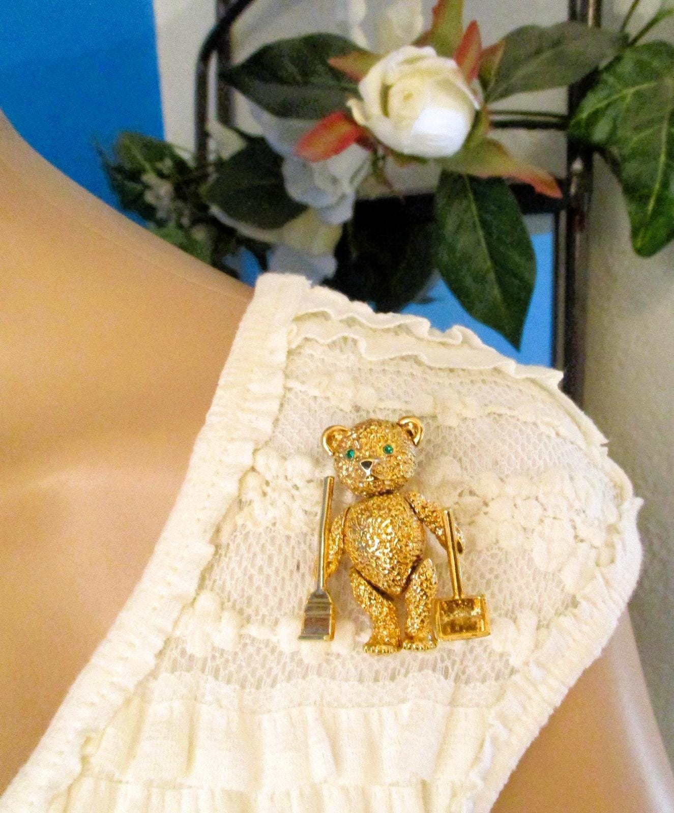 Vintage Sterling Silver Hollow Bear Pendant/brooch FREE