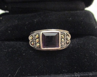 ART DECO Amethyst Sterling Marcasite Ring ~ VINTAGE Amethyst Marcasite 925 Size 6 Ring ~ Bezel Set Amethyst Sterling Silver Statement Ring