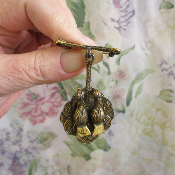 MEDIEVAL REVIVAL Dangle Bird Brooch ~ Early Medieval Dimensional Ducks on Nest Dangle Brooch~ VINTAGE Gold Plate Double Bird Brooch Medieval