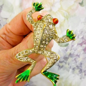 Rhinestone Enamel Jumping Frog Brooch ~ VINTAGE Silver Metal Guilloche Enamel Clear Rhinestone Frog Brooch ~ Figural Whimsical Frog Brooch