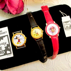 Disney MINNIE and MICKEY MOUSE Quartz Wrist Watches for Repair ~ Three Disney Novelty Cartoon Character Wristwatch Lot Need Batteries Bands