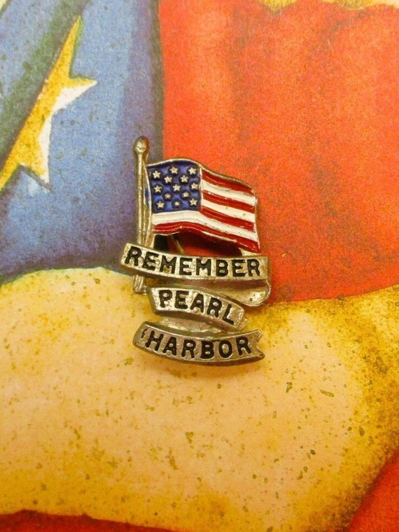 WWII Remember Pearl Harbor Home Front Pin~ Origin… - image 5