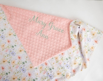 Couverture pour bébé personnalisée à fleurs pressées, couverture pour bébé Minky, couverture pour bébé avec nom, couverture pour bébé monogramme, cadeau pour bébé