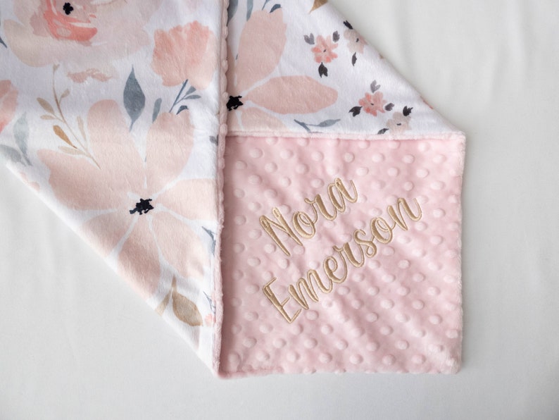 Grace Floral Baby Decke, personalisierte Baby Decke, Monogramm, neues Baby Geschenk, Baby Mädchen Kinderzimmer, Mädchen Baby Decke, rosa und graues Dekor Bild 6