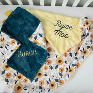 Sunflower Personalized Baby Blanket, Minky Baby Blanket, Baby Blanket with Name, Monogram Baby Blanket, Floral Blanket, Baby Girl Gift image 3