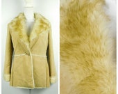 Vintage New York Company Tan Cream Sherpa Suede Leather Fur Lined Trim Button Evening Long Sleeve Jacket Coat Small