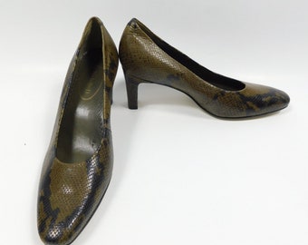 Vintage 90s Snakeskin Dark Brown Black Reptile Print Scales Real Leather Upper Closed Square Toe High Heels Pumps Shoes Sz 7.5M