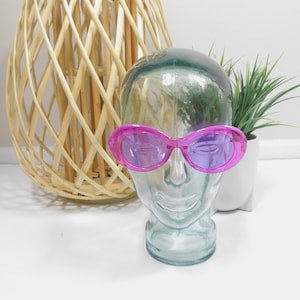 Vintage 00s Magenta Purple Silver Glitter Sparkle Oval Round Shaped Tinted Rimless Plastic Frame Fashion Sunglasses Glasses Eyewear