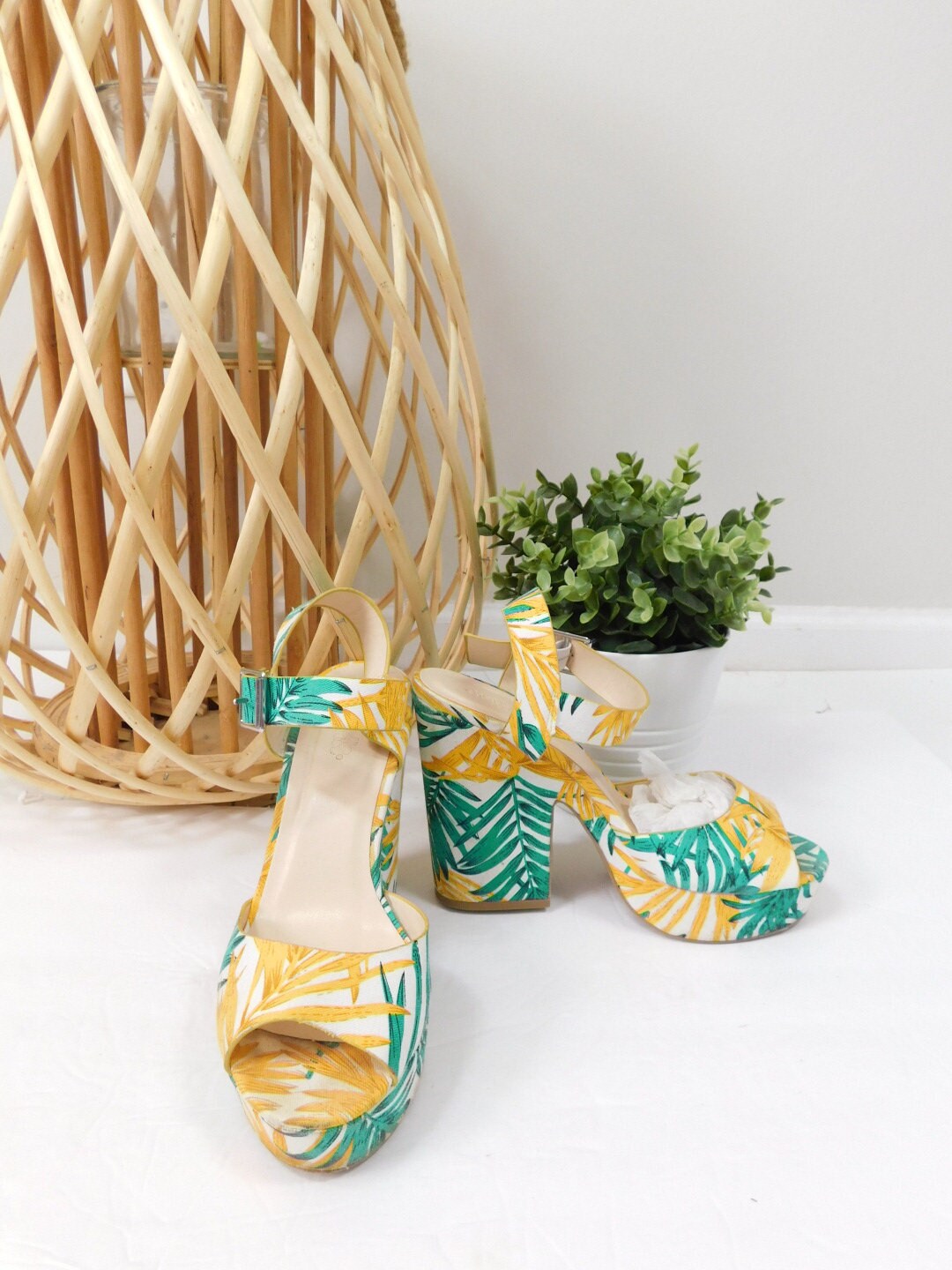 Tropical store print heels