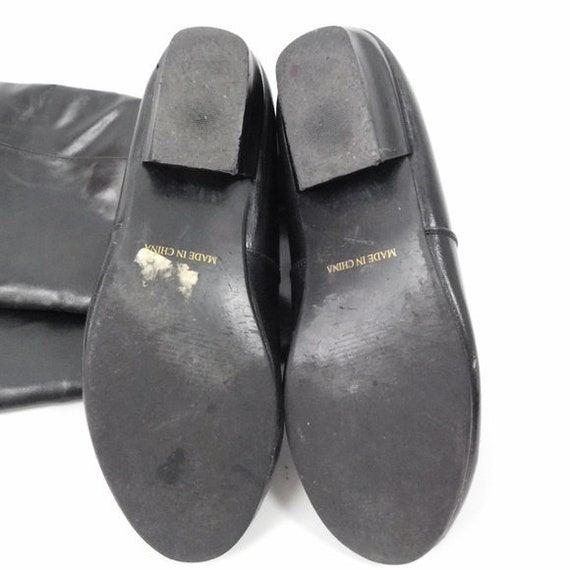 Vintage 1990s Black Shiny Faux Leather Round Clos… - image 5
