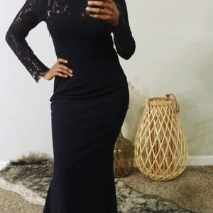 Vintage 90s Navy Blue Floral Lace Trim Sweetheart Cut Evening Mermaid Formal Long Sleeve Maxi Cocktail Party Dress Gown Sz Medium