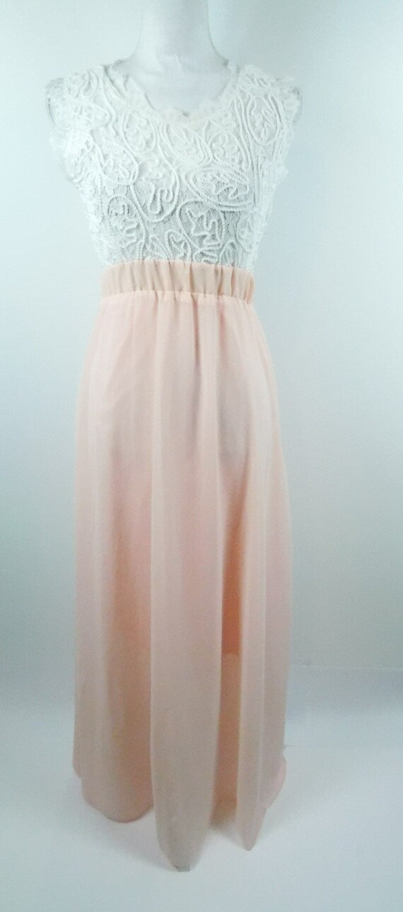 Vintage des années 2000 dentelle blanche rose clair au crochet