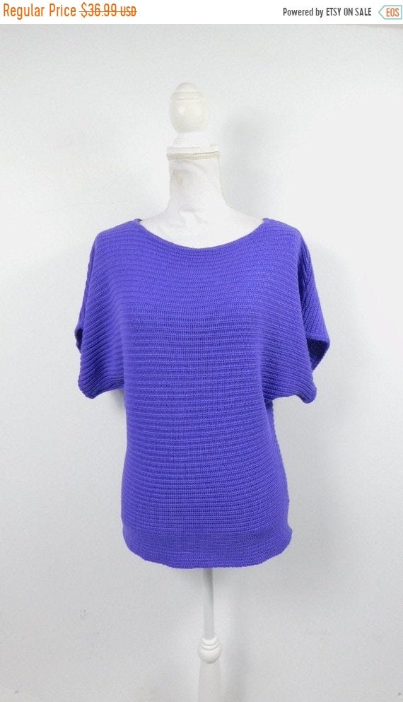 50/% SUMMER SALE Vintage 60s Pastel Lavender Purple Pocket Ribbed Knitted Minimal Boatneck Long Sleeve Thick Sweater Top Blouse Sz Large