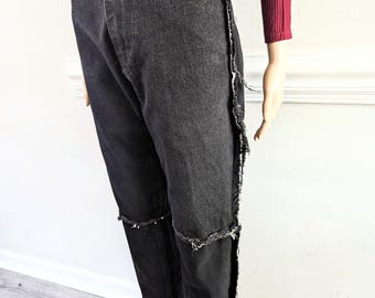 Vintage 00s Black Frayed Hem Raw Edge Faded Distressed Denim High Waist Cotton Blend Jeans Boot Cut Straight Pants Sz Medium