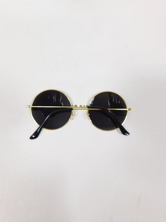 Buy ROYAL GIRL Vintage Cat Eye Women Sunglasses Fashion Thick Plastic Big  Frame Round Lens Shades(White Frame, 47) at Amazon.in